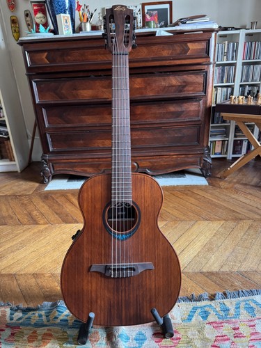 Guitare lag bluewave - lag, 1