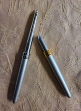 1 Stylo Yves Saint Laurent