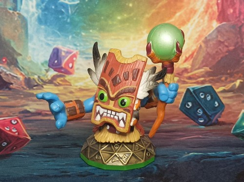 Double trouble figurine - double,