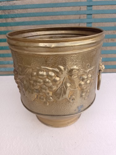 Antique brass push back - back, pot