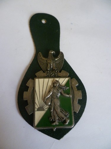 Ancien insigne pucelle - insigne,