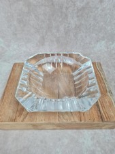 Cendrier en cristal signé Val