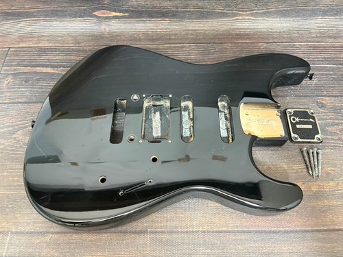 Corps noir charvel jackson - noir, by