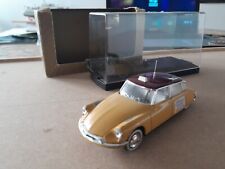 VITESSE DS TAXI  NEUF AVEC