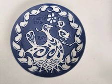 assiette en porcelaine royal
