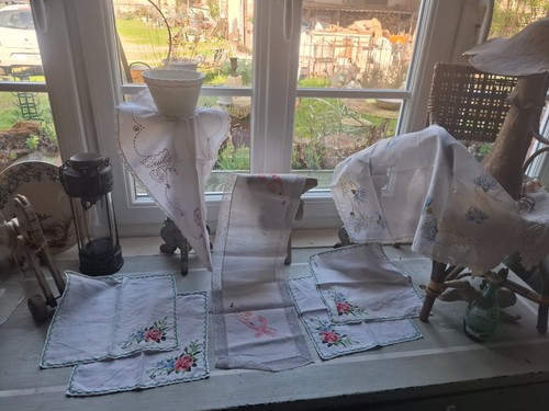 Lot napperons serviettes - napperons, /