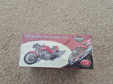 Moto Miniature 1:24 Atlas IXO