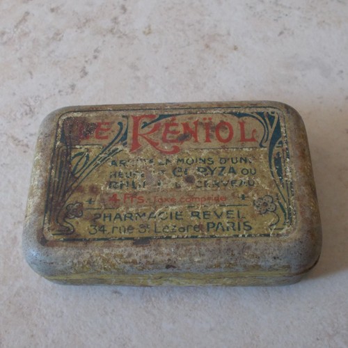 Ancienne boite pharmacie