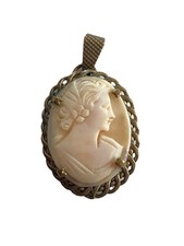 Pendentif Camée Vintage