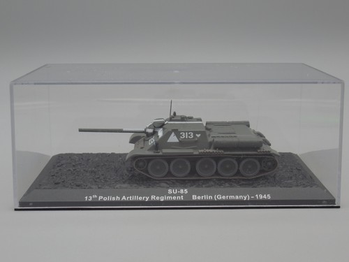 Chars combat su - 42, su-85
