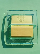 presse-papier plexiglass