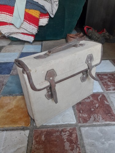 Sacoche cartable militaire - cartable,