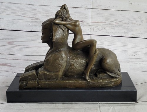 égyptien lion avec chair - lion,