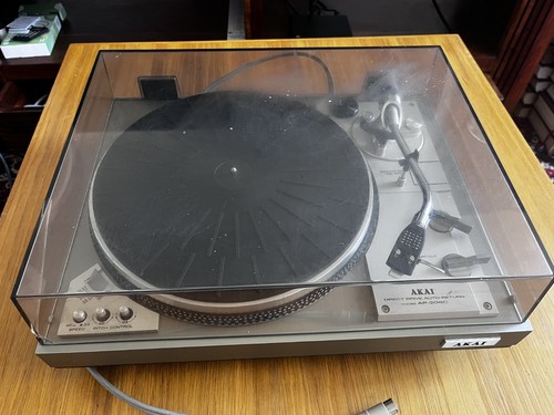 Lecteur vinyle akai ap206c - vinyle,