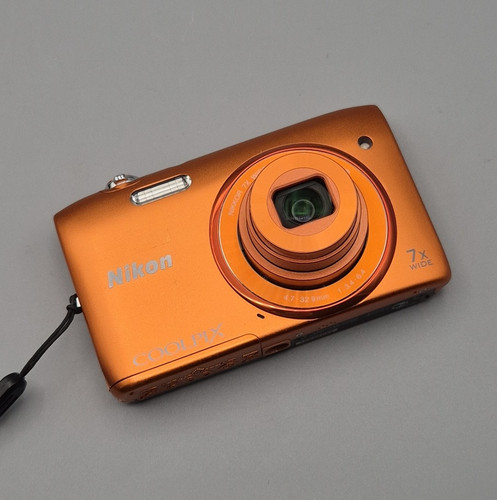 Nikon coolpix s3500 orange - nikon,