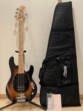 Guitare basse électrique