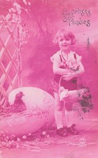 CP PINK EASTER LITTLE GIRL CHICKEN IN SHELL EGG STRAW - 67061