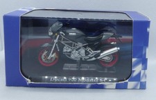 Moto Ducati 900 Monster SA