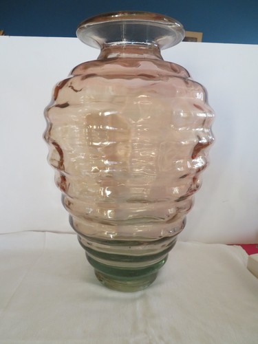 Grand vase verre - en, moulé
