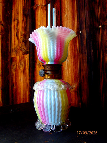 Une belle petite lampe - , à