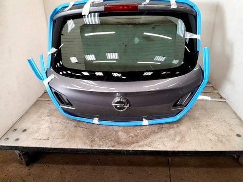 Malle hayon coffre opel - /,