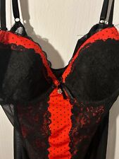 marilyn monroe intimates Y2K Lingerie Red Chemise Garter Belt Black Lace Trim M