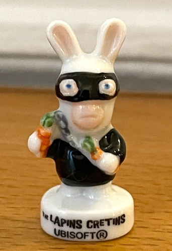 Fève lapins crétins masqué - fève,