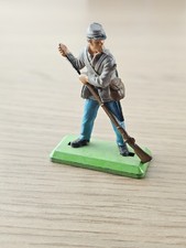 Figurine en plomb ancienne