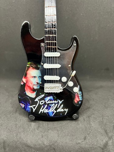 Mini guitare johnny - johnny, collector