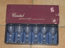 6 verres à liqueur gravés en