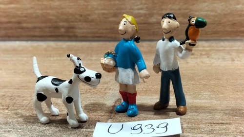 Lot u939 figurines - 3,