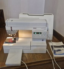 Pfaff creative 1476 IDT