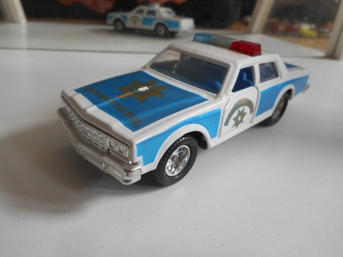 Majorette chevrolet impala - majorette,