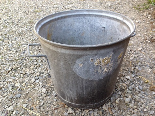Ancienne bassine lessiveuse - , en