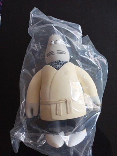 Vortigern art toy amos - art,