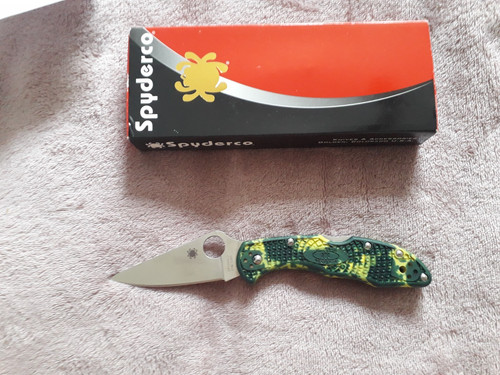 Couteau spyderco delica zome - couteau,