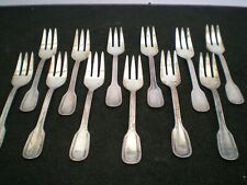 12 FOUCHETTES ARGENTERIE A