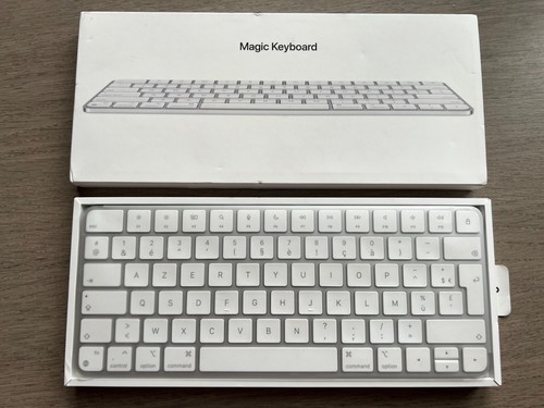 Apple magic keyboard a2450 - magic,