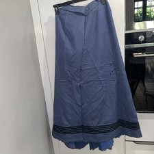 ancienne  jupe longue fin 19