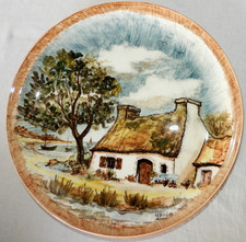 Assiette YOUEN - BRETAGNE (fait main) 24,5 cm, très bon état