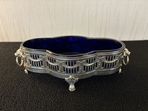 Coupe centre table style - coupe,