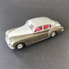 SOLIDO, Rolls-Royce silver cloud 1957-1959 à remontoir, 1/43, métal vintage