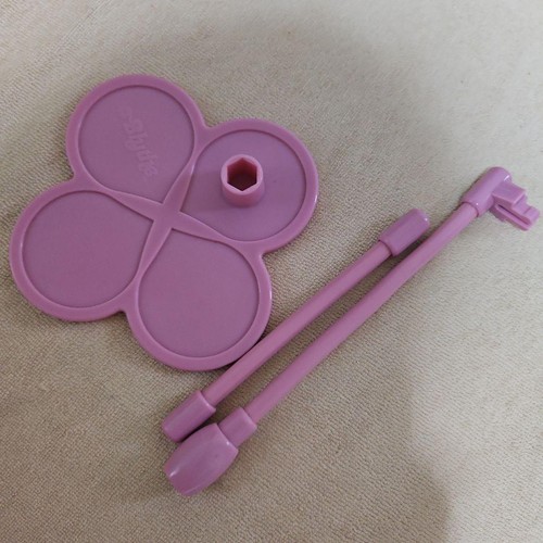 Neo blythe doll stand - neo,