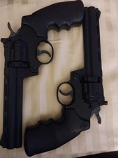 SET Classic Crosman  357 Revolver C02 Pellet Guns.  177.Cal.  with (2) cylinders