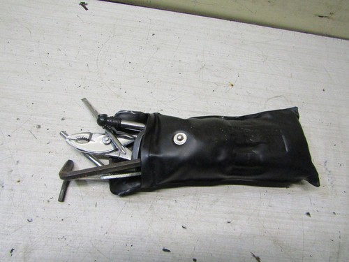Boite outils kawasaki zrx - outils,