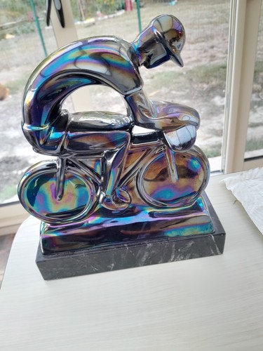 Sculpture verre irisé