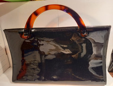 Beau sac à main en vinyle