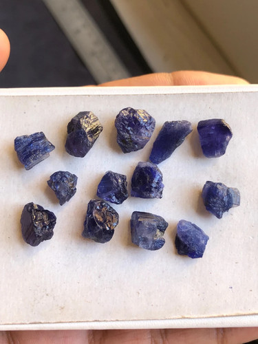 Lot cristal brut tanzanite - brut,