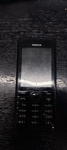 Nokia 301 for parts - nokia,