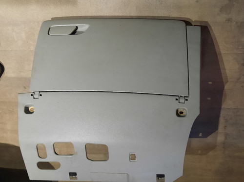 Boite gants audi 3 - boite,